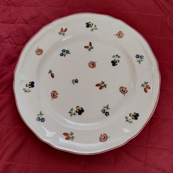 Villeroy & Boch Dinner Plate - Picture 2 of 6